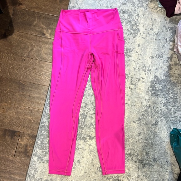 Lululemon Leggings size 8 - Picture 1 of 2